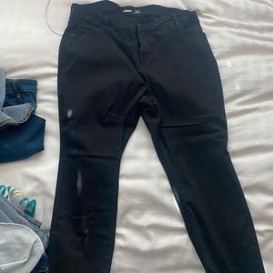 Old Navy Rockstar Super Skinny High Rise-Secret Slim pocket size 22